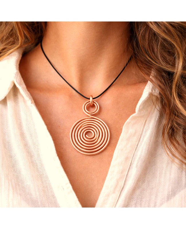 Pendentif spirale en cuivre massif artisanal femme – Origine